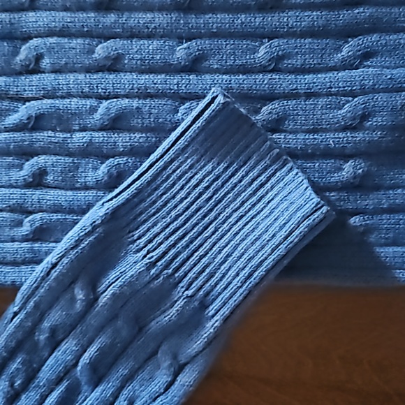 St. Johns Bay sweater! - Picture 5 of 6